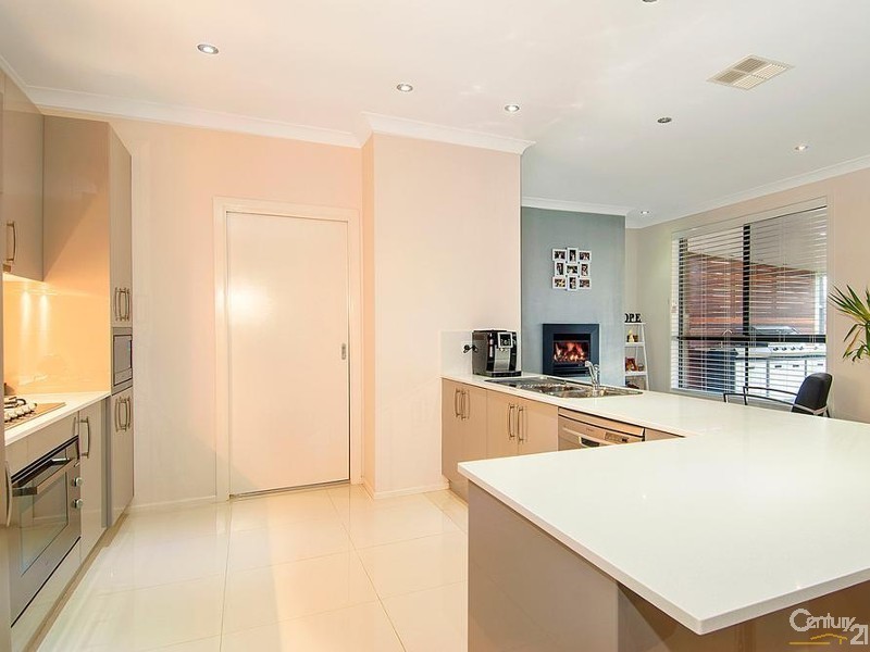 1 Bellcast Road, Rouse Hill NSW 2155