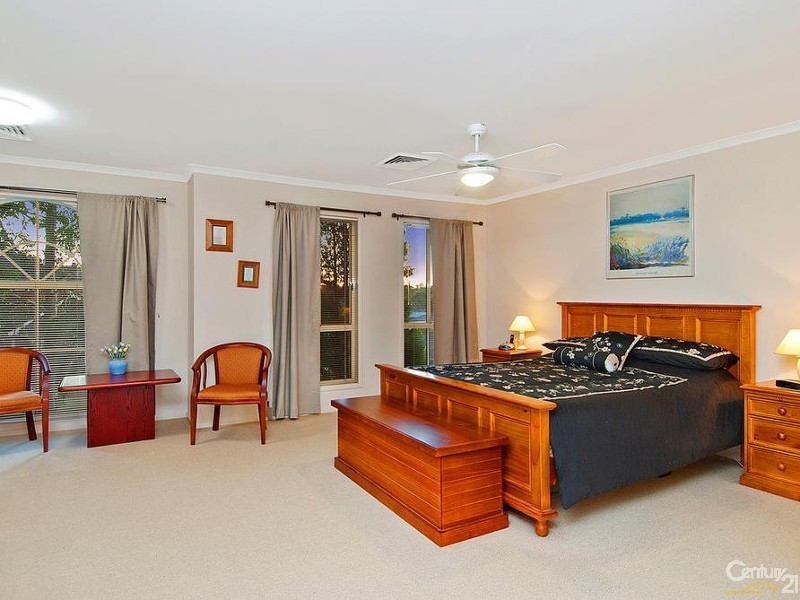 5 Paramount Crescent, Kellyville NSW 2155