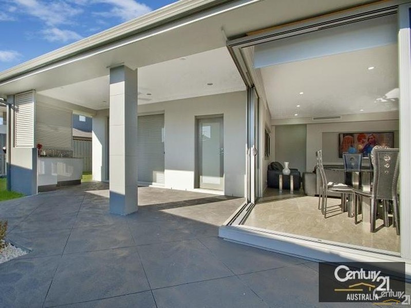 84 Riverbank Drive, The Ponds NSW 2769