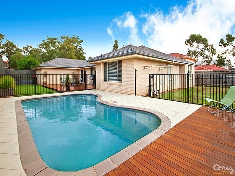 34 Ashtead Parade, Stanhope Gardens NSW 2768