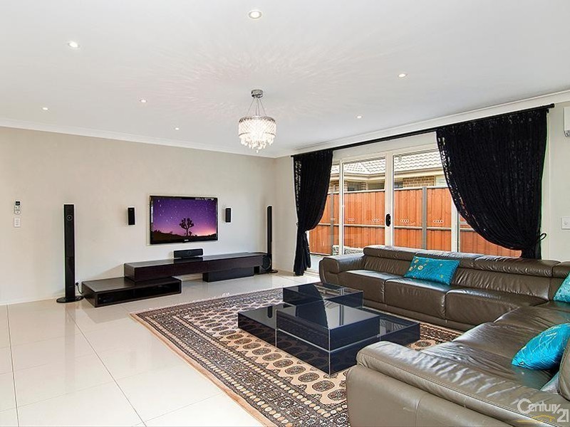 32 Fisherman Street, The Ponds NSW 2769