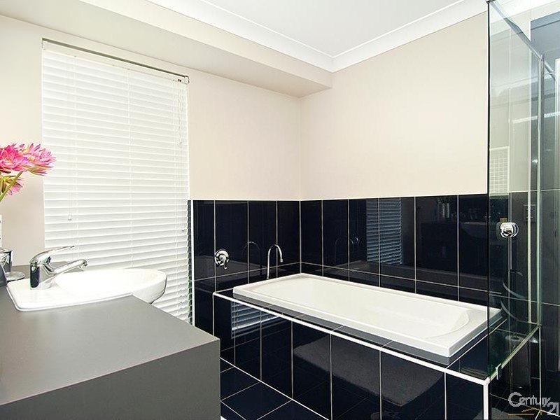 32 Fisherman Street, The Ponds NSW 2769