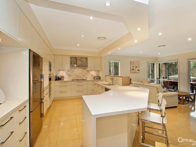 8 Pelligrino Grove, Rouse Hill NSW 2155