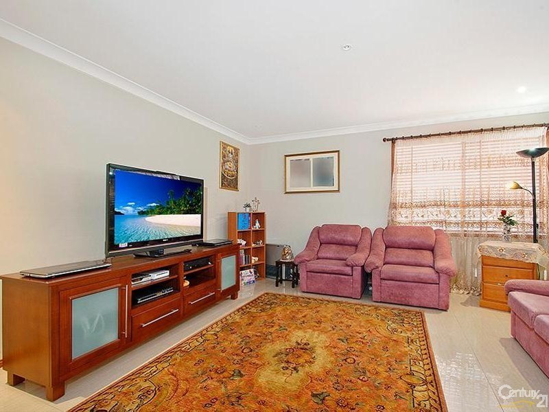 21 Fraser Avenue, Kellyville NSW 2155