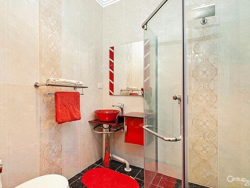 18 Carmargue Street, Beaumont Hills NSW 2155