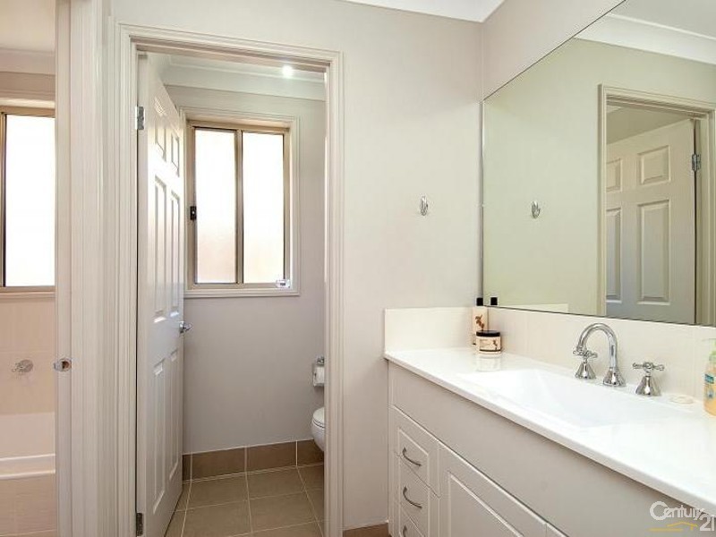 31 Glenheath Avenue, Kellyville Ridge NSW 2155