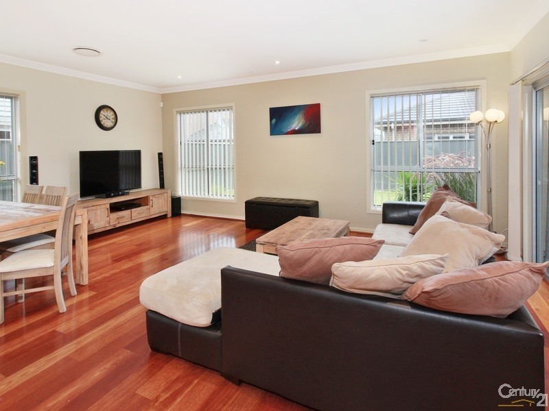 10 Clover Place, The Ponds NSW 2769