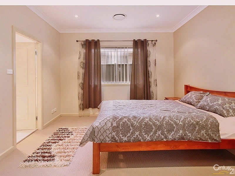 10 Clover Place, The Ponds NSW 2769