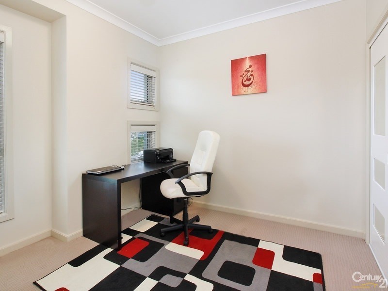 10 Clover Place, The Ponds NSW 2769