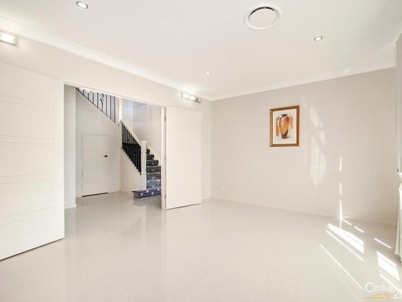 33 Hazelton Avenue, Kellyville Ridge NSW 2155