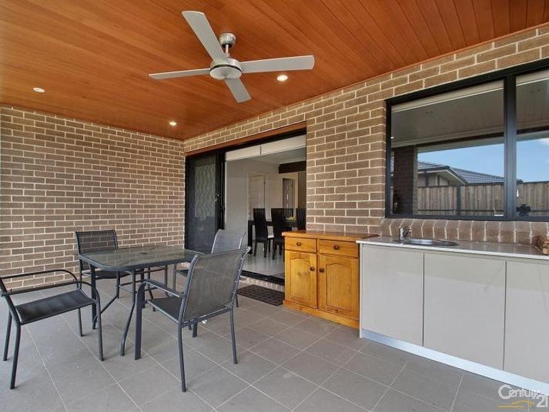 11 Waterfall Boulevard, The Ponds NSW 2769