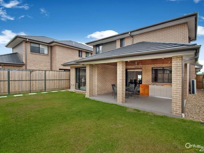 11 Waterfall Boulevard, The Ponds NSW 2769