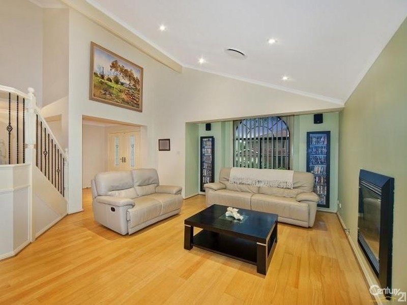 24 Comet Circuit, Beaumont Hills NSW 2155