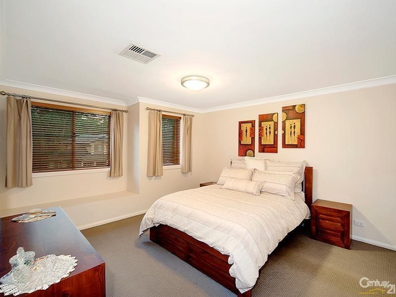 46 Millcroft Way, Beaumont Hills NSW 2155