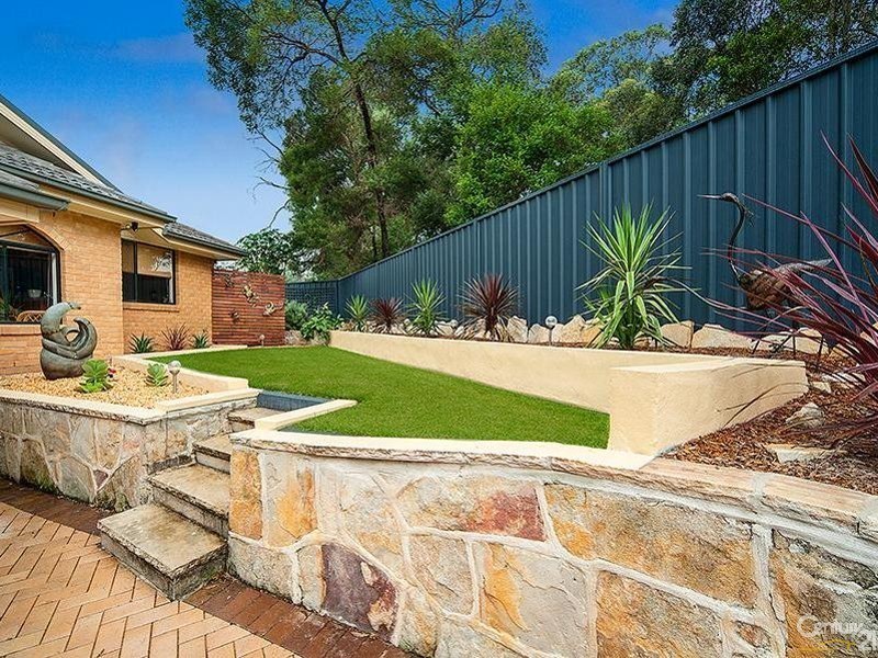 11 Starlight Place, Beaumont Hills NSW 2155