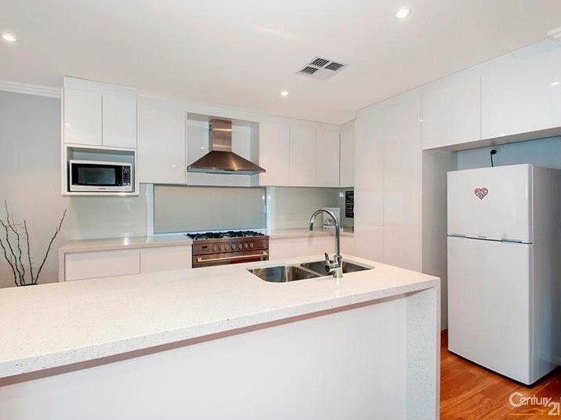 23 Abermain Avenue, The Ponds NSW 2769