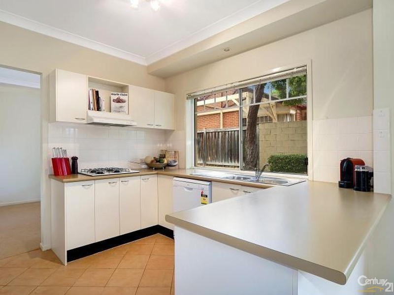 1 Sirrius Close, Beaumont Hills NSW 2155