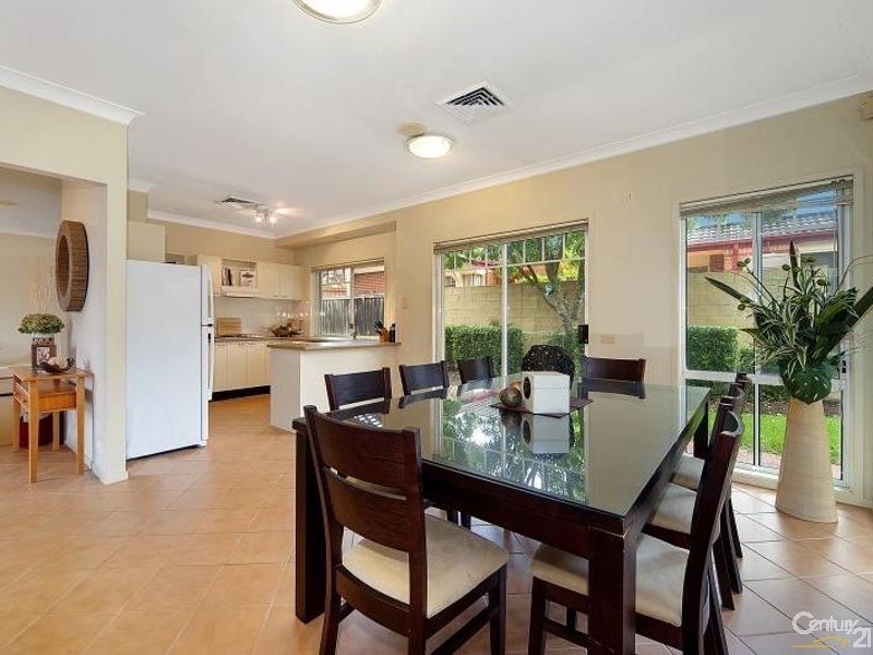 1 Sirrius Close, Beaumont Hills NSW 2155