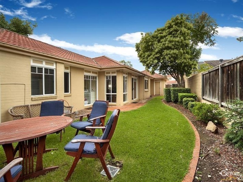 1 Sirrius Close, Beaumont Hills NSW 2155