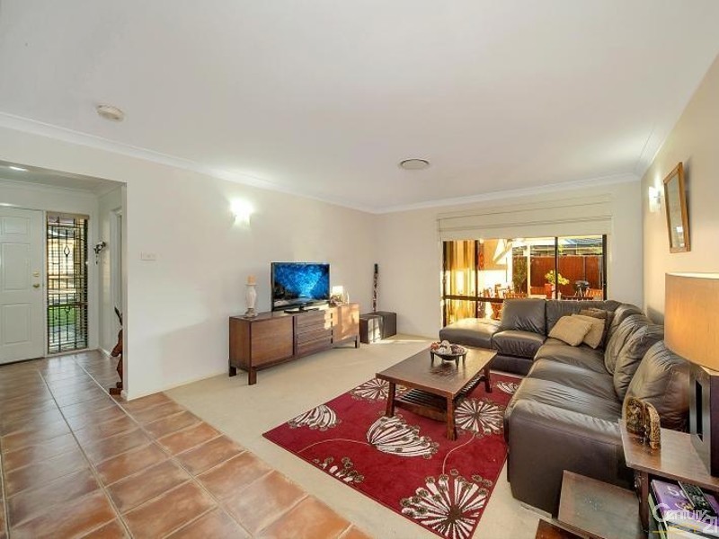 17 Scribblygum Circuit, Rouse Hill NSW 2155