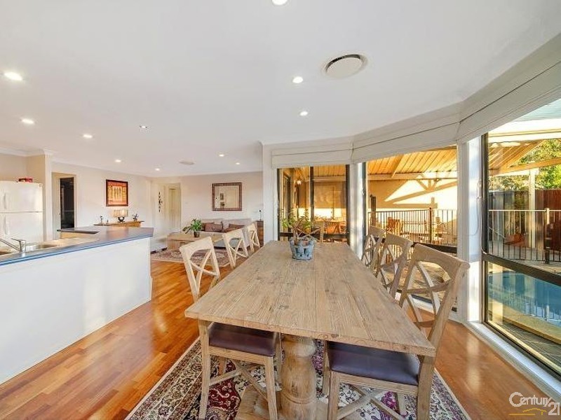 17 Scribblygum Circuit, Rouse Hill NSW 2155