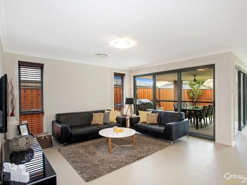 16  Peppermint Fairway, The Ponds NSW 2769