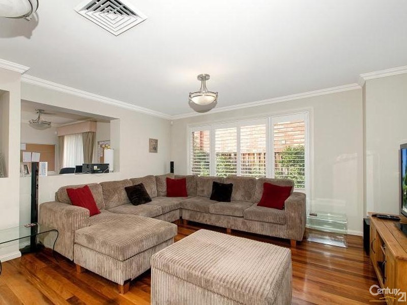 55 Sanctuary Drive, Beaumont Hills NSW 2155