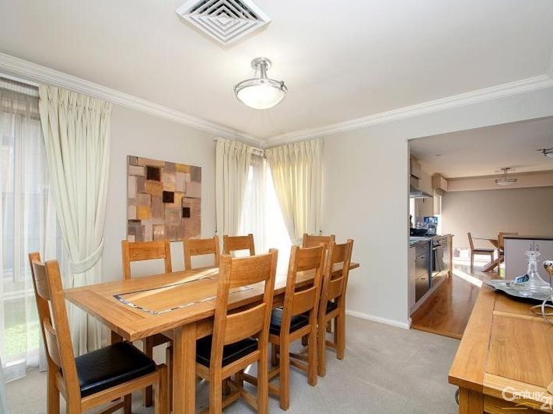 55 Sanctuary Drive, Beaumont Hills NSW 2155