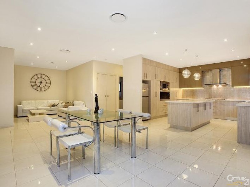 62 Ridgeline Drive, The Ponds NSW 2769