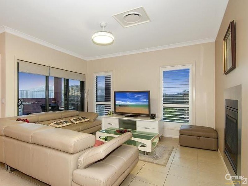 1 Emperor Avenue, The Ponds NSW 2769