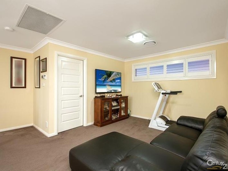 8 Cricket Street, The Ponds NSW 2769