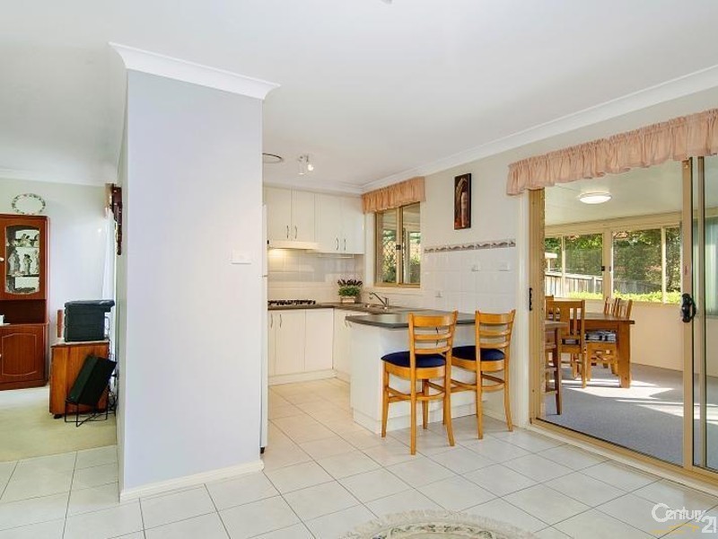 48 Millcroft Way, Beaumont Hills NSW 2155