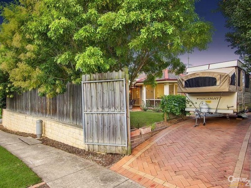 130 Milford Drive, Rouse Hill NSW 2155