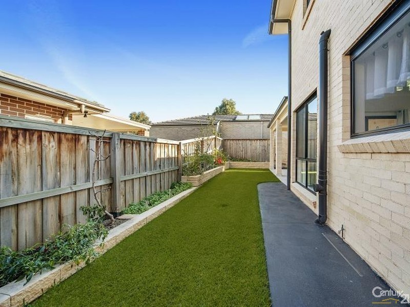 27 Freshwater Road, Rouse Hill NSW 2155