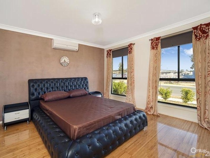 212 The Ponds Boulevard, The Ponds NSW 2769