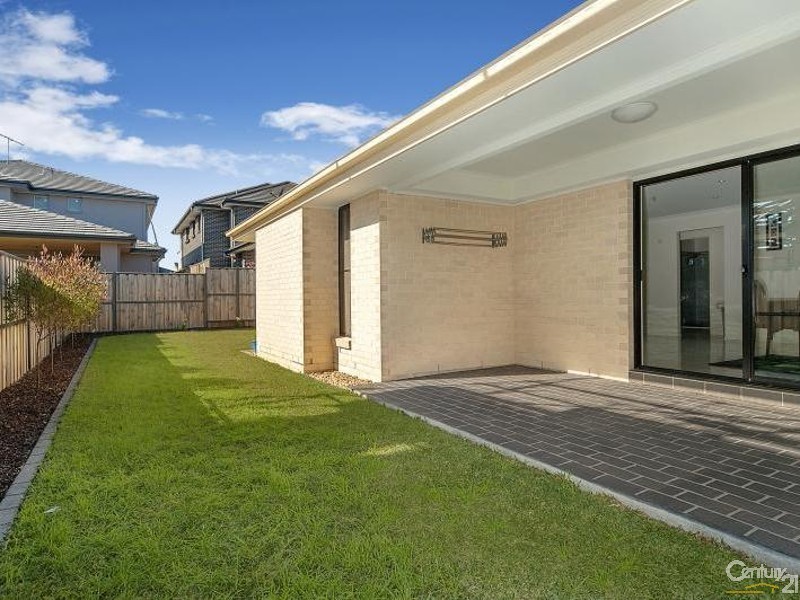 212 The Ponds Boulevard, The Ponds NSW 2769