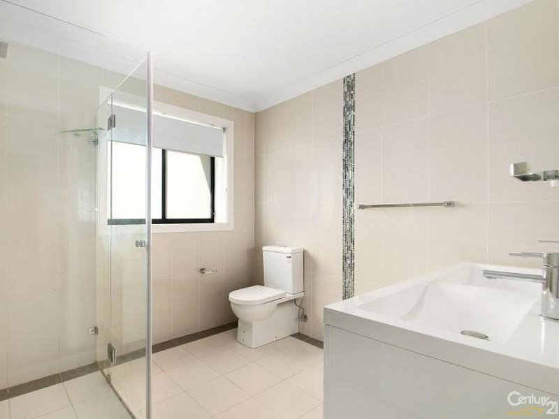 2 Angelwing Street, The Ponds NSW 2769