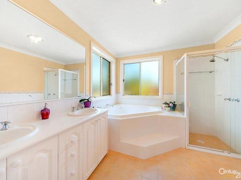 18 Hazelton Avenue, Kellyville Ridge NSW 2155