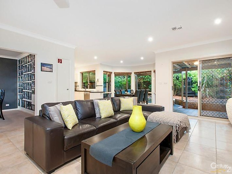 8 McGilvray Place, Rouse Hill NSW 2155