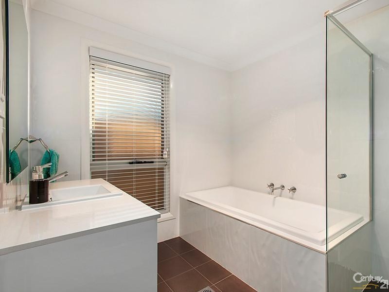 4 Drift Street, The Ponds NSW 2769