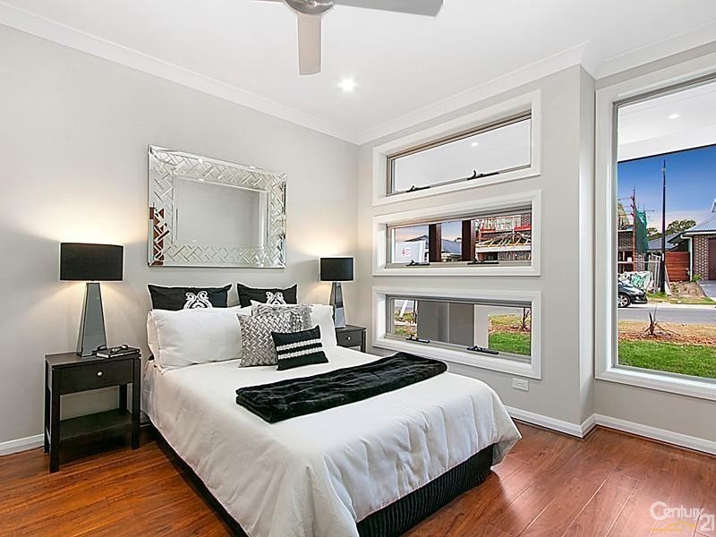 11 Lapstone Street, The Ponds NSW 2769