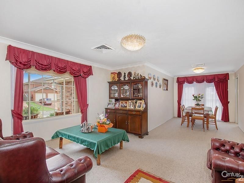 23 Tellicherry Circuit, Beaumont Hills NSW 2155