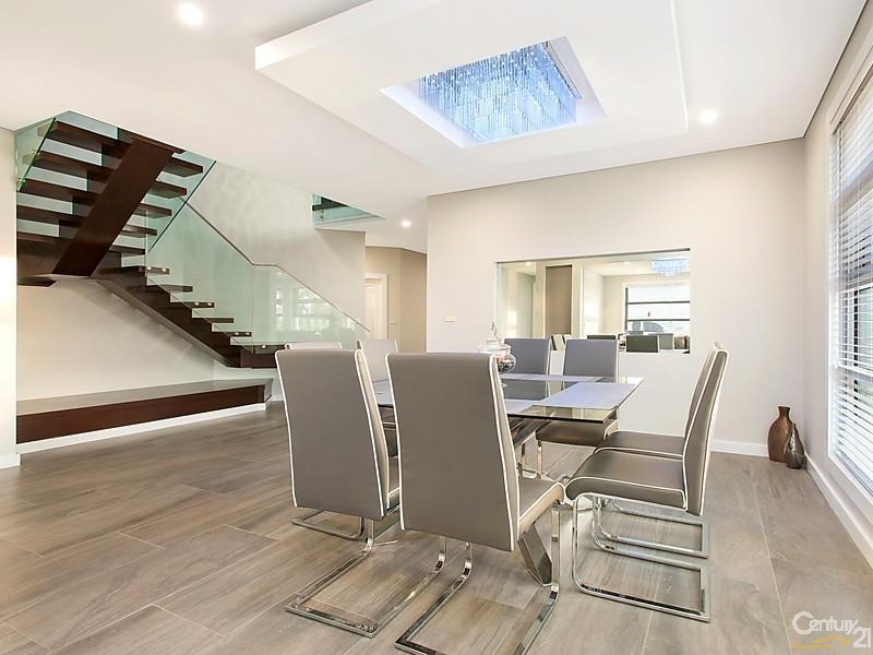 15 Lyrebird Crescent, The Ponds NSW 2769