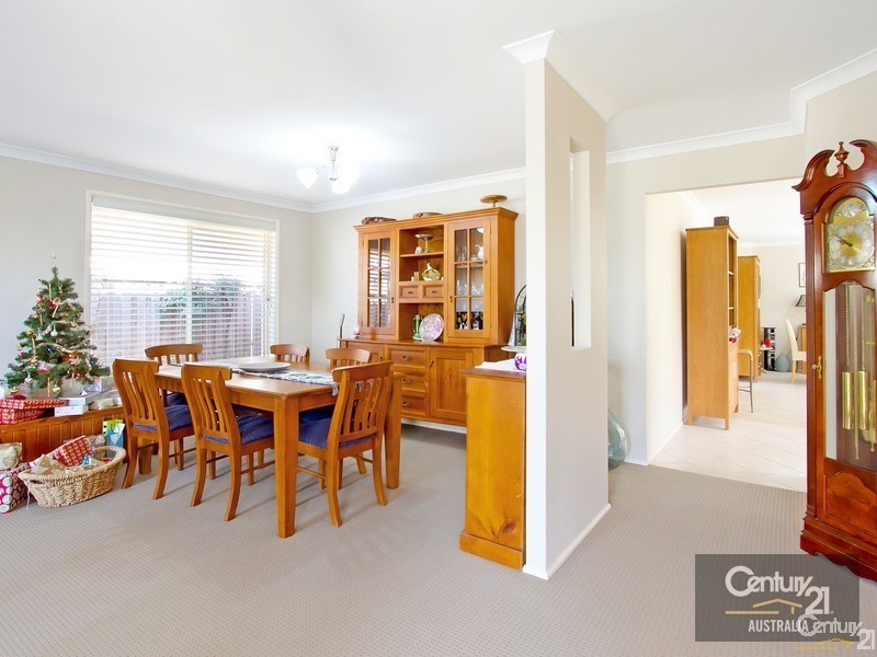 4 Sunningdale Place, Rouse Hill NSW 2155
