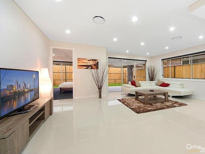 17 Woodford Street, The Ponds NSW 2769