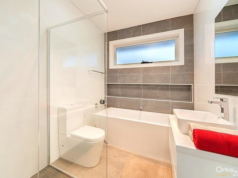 17 Woodford Street, The Ponds NSW 2769