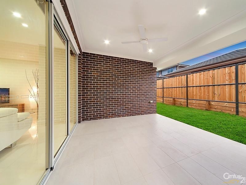 17 Woodford Street, The Ponds NSW 2769