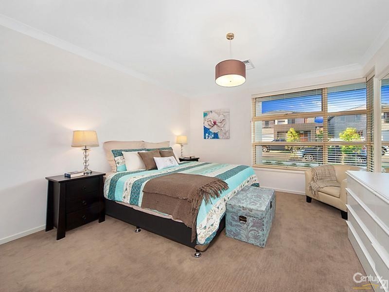 35 Coobowie Drive, The Ponds NSW 2769