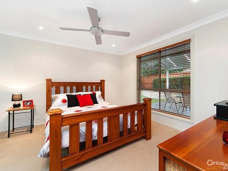 4 Salford Street, Stanhope Gardens NSW 2768