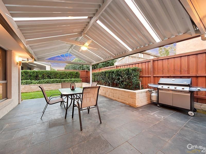 4 Salford Street, Stanhope Gardens NSW 2768